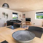 4 Person In Holiday home *
