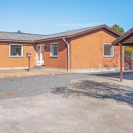 Holiday home Lxix