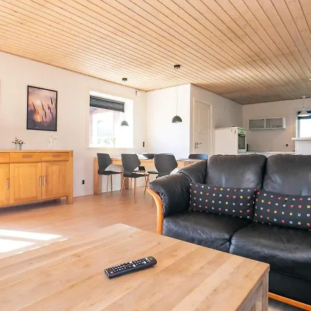Holiday home Lxix